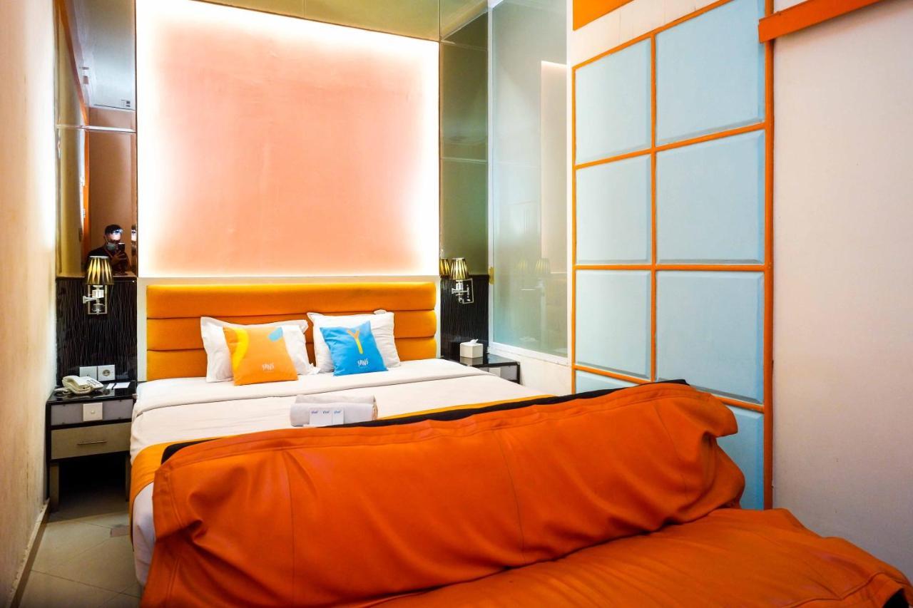 Sans Hotel International Surabaya Gubeng Экстерьер фото
